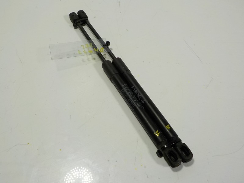 Recambio de amortiguador capot para bmw serie 2 gran tourer (f46) 2.0 16v turbodiesel referencia OEM IAM 51237348853 51237348853