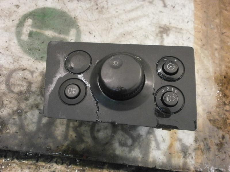 Recambio de mando luces para opel zafira b enjoy referencia OEM IAM   