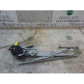 ELEVALUNAS DELANTERO DERECHO 