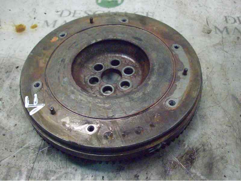 Recambio de volante motor para nissan trade 100 referencia OEM IAM   