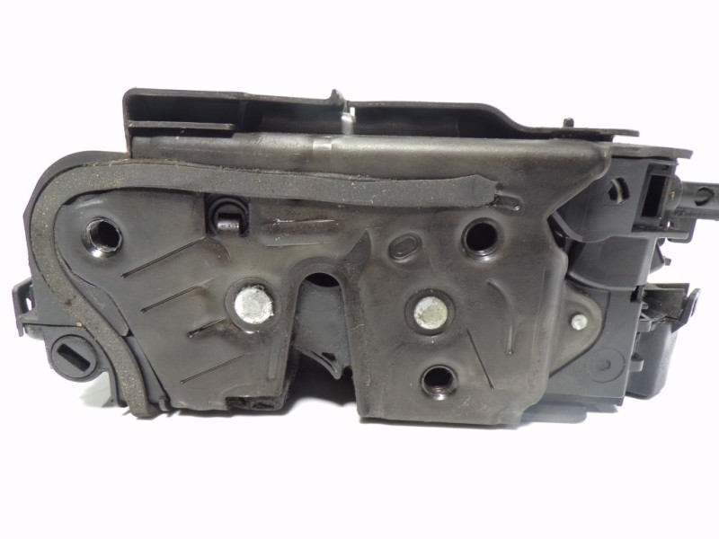 Recambio de cerradura puerta delantera derecha para skoda rapid 1.6 tdi dpf referencia OEM IAM 8E1837016A 5TB837016A 