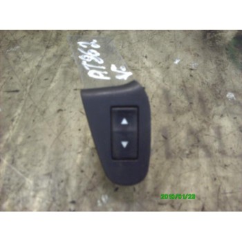 MANDO ELEVALUNAS DELANTERO DERECHO 735297082 