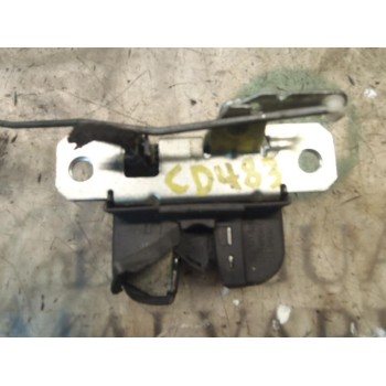 CERRADURA MALETERO / PORTON 