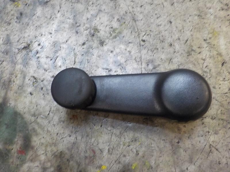 Recambio de maneta elevalunas trasera derecha para nissan micra (k13) 1.2 cat referencia OEM IAM   