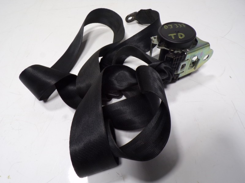 Recambio de cinturon seguridad trasero derecho para skoda rapid 1.6 tdi dpf referencia OEM IAM 5JH857447CRAA 621372800D 