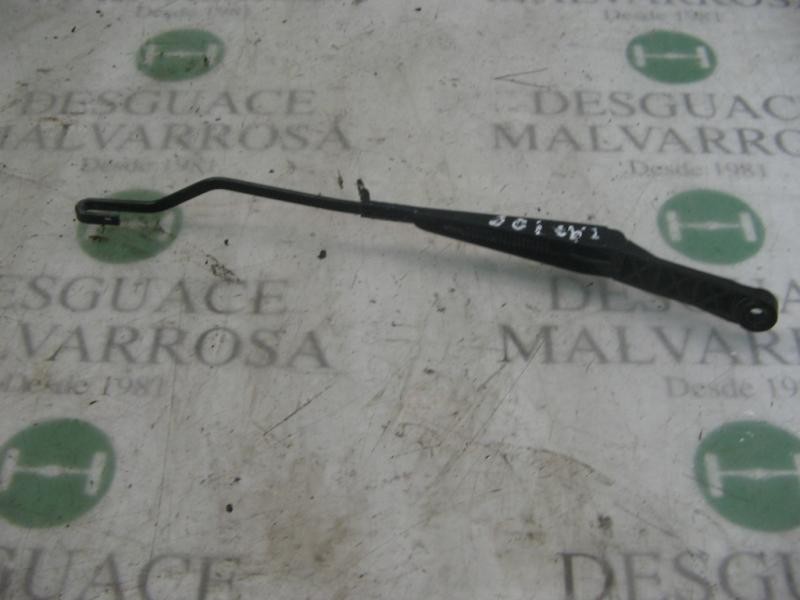 Recambio de brazo limpia delantero derecho para seat cordoba berlina (6k2) stella referencia OEM IAM   
