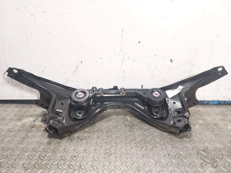 Recambio de puente trasero para toyota yaris cross (mxp_) 1.5 hybrid (mxpj10) referencia OEM IAM 51206K0020  