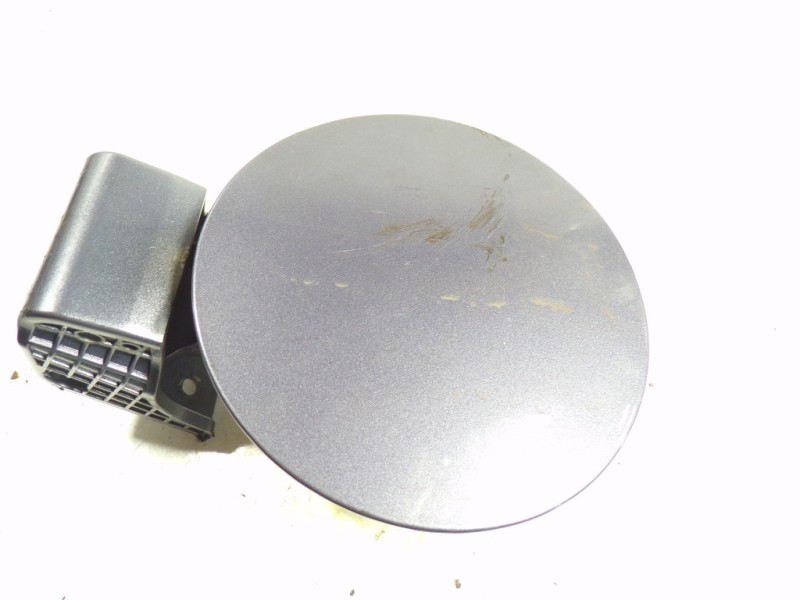 Recambio de tapa combustible para hyundai i20 1.2 16v cat referencia OEM IAM 69510C7000  