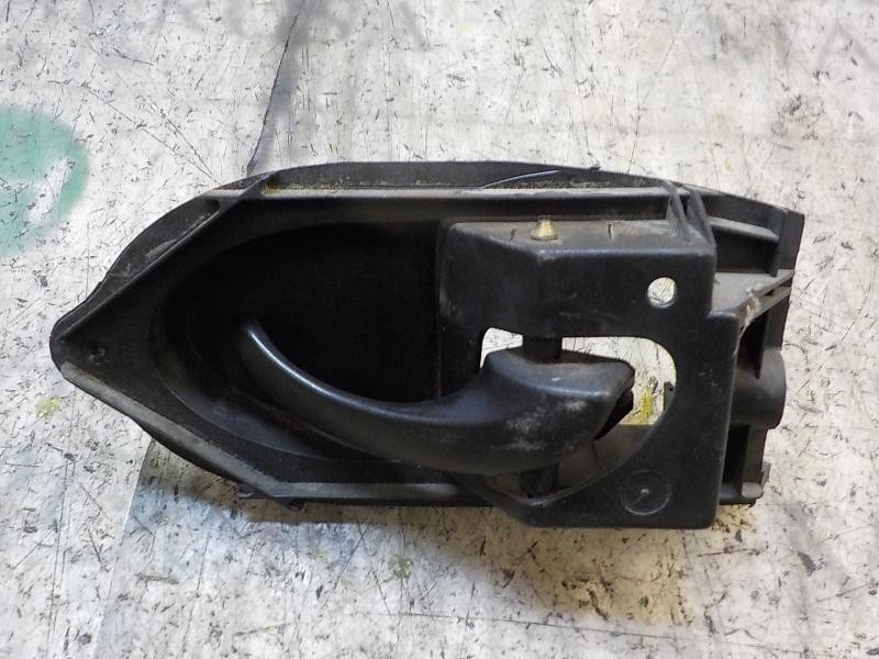 Recambio de maneta interior delantera derecha para ford ka (ccq) 1.3 cat referencia OEM IAM   