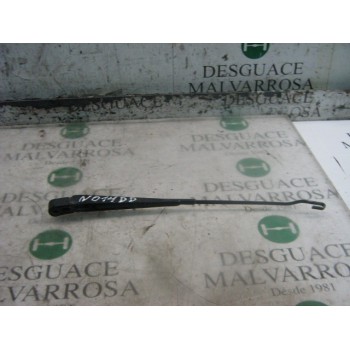 BRAZO LIMPIA DELANTERO DERECHO 