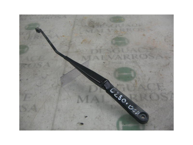 Recambio de brazo limpia delantero derecho para seat ibiza (6l1) sport referencia OEM IAM   