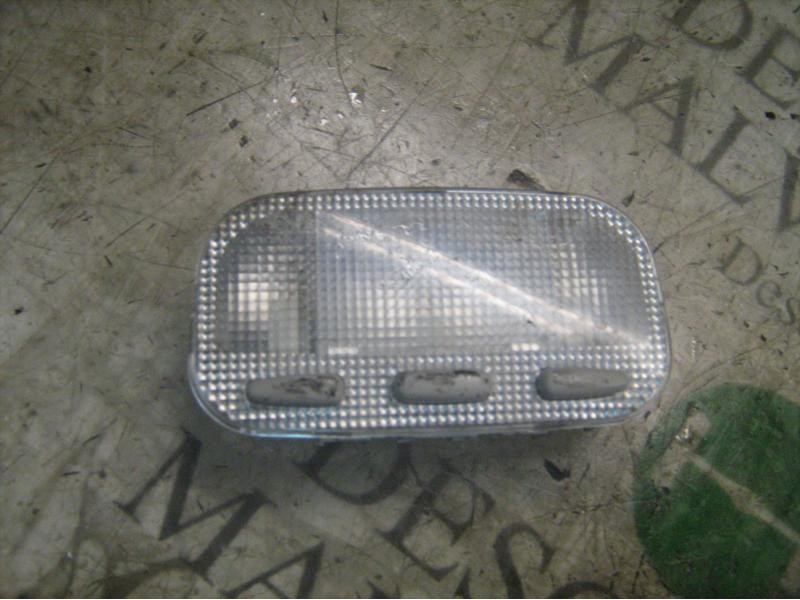 Recambio de piloto interior para peugeot 307 (s1) xs referencia OEM IAM   