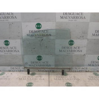 CRISTAL PUERTA TRASERO DERECHO 