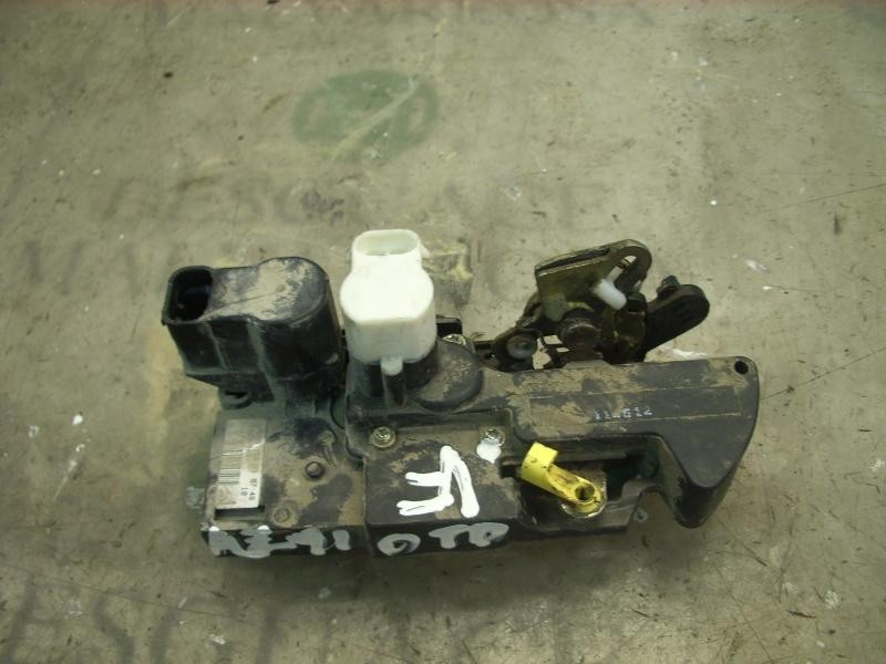 Recambio de cerradura puerta trasera derecha para opel frontera b olympus referencia OEM IAM   