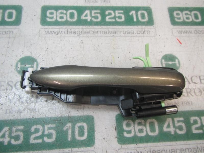 Recambio de maneta exterior trasera derecha para toyota corolla hybrid referencia OEM IAM 6921102934  