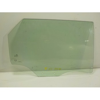 CRISTAL PUERTA TRASERO DERECHO 82G845206 