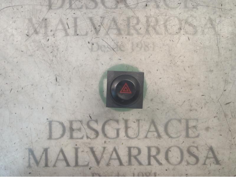 Recambio de warning para kia sorento 2.5 crdi ex referencia OEM IAM   