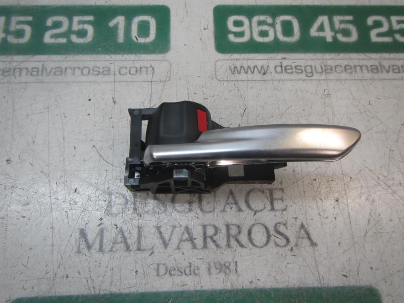 Recambio de maneta interior trasera izquierda para toyota corolla hybrid referencia OEM IAM 6920602370C0  