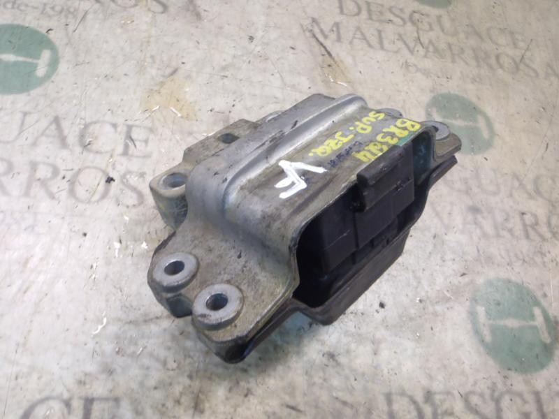 Recambio de soporte motor izquierdo para volkswagen touran (1t1) trendline referencia OEM IAM   