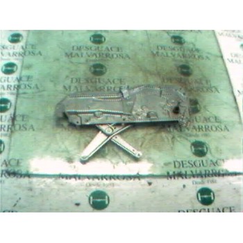 ELEVALUNAS TRASERO DERECHO 