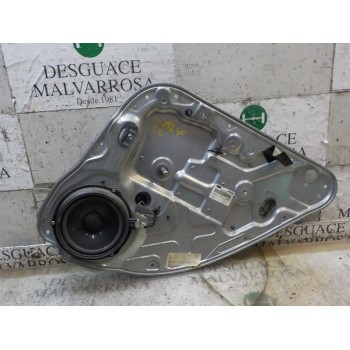 ELEVALUNAS TRASERO DERECHO 