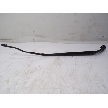 BRAZO LIMPIA DELANTERO DERECHO 3831054P00000 