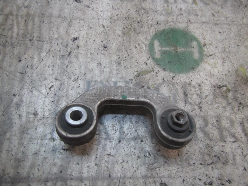 Recambio de tirante delantero derecho para seat exeo berlina (3r2) 2.0 tdi referencia OEM IAM 8E0411318  