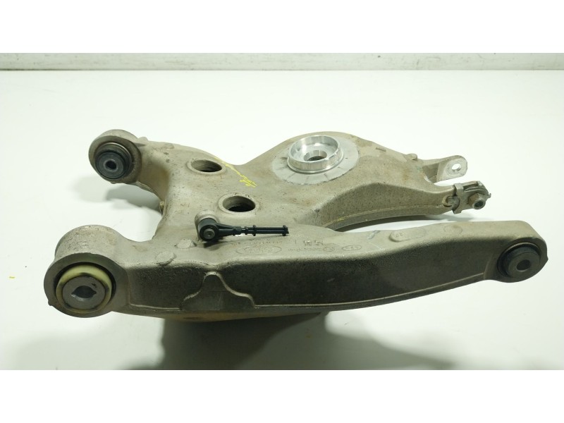 Recambio de brazo suspension inferior trasero izquierdo para land rover range rover sport ii (l494) 3.0 sdv6 4x4 referencia OEM 