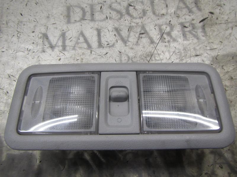 Recambio de piloto interior para mitsubishi grandis (na0w) 2.0 di-d instyle referencia OEM IAM MR962020HA  