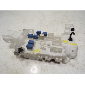 CAJA RELES / FUSIBLES 3671061M00000 AA0A4880 