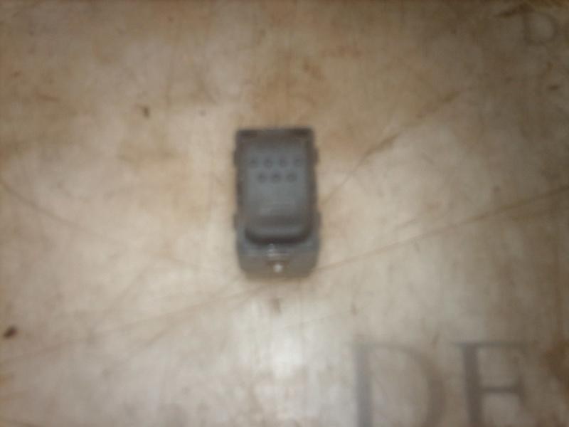 Recambio de mando elevalunas trasero izquierdo para alfa romeo 146 1.7 16v referencia OEM IAM   