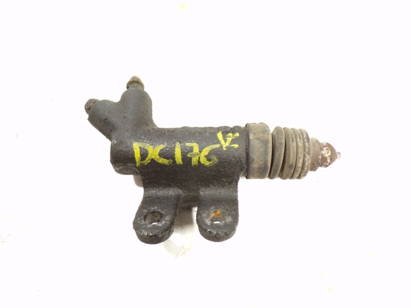 Recambio de bombin embrague para kia carens 1.8 cat referencia OEM IAM   