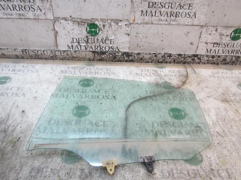 Recambio de cristal puerta trasero izquierdo para nissan primera berlina (p12) acenta referencia OEM IAM 82301AV600  