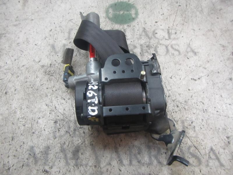 Recambio de cinturon seguridad trasero derecho para volvo s60 berlina 2.4 d referencia OEM IAM 8639575  