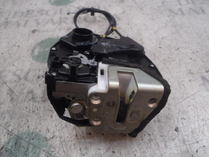 Recambio de cerradura puerta trasera derecha para suzuki swift berlina (mz) gl (5-ptas.) referencia OEM IAM 8230162J11  