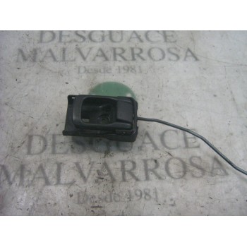 MANETA INTERIOR DELANTERA DERECHA 