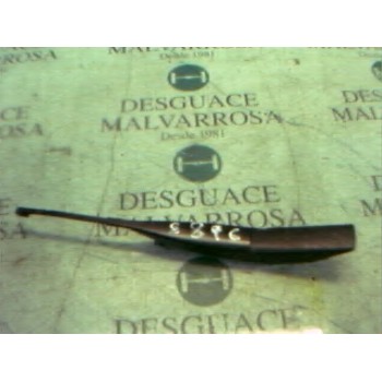 BRAZO LIMPIA DELANTERO DERECHO 