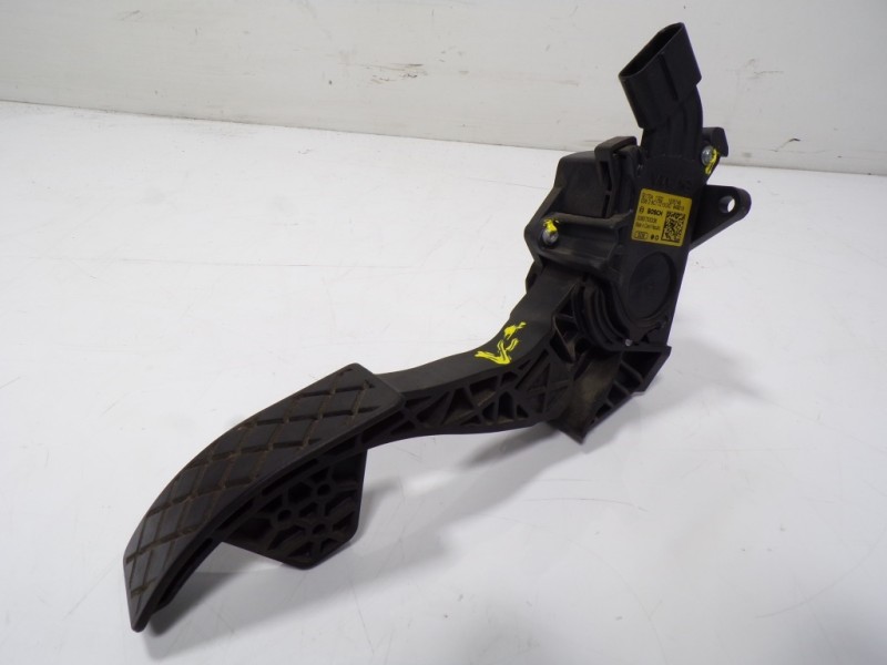 Recambio de potenciometro pedal para skoda rapid 1.6 tdi dpf referencia OEM IAM 6C1721503D 6C1721503D 0280755336