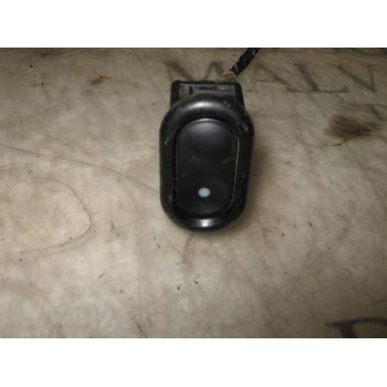 MANDO ELEVALUNAS DELANTERO DERECHO 