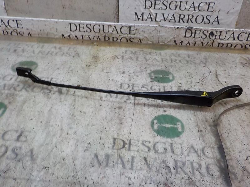 Recambio de brazo limpia delantero izquierdo para peugeot 208 access referencia OEM IAM 1608393180  