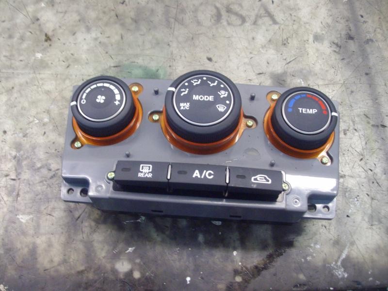 Recambio de mando calefaccion / aire acondicionado para kia carens (un) emotion referencia OEM IAM 972501D550  