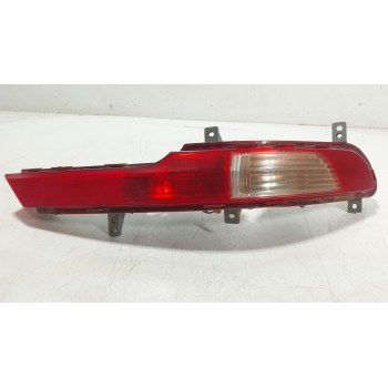 PILOTO TRASERO ANTINIEBLA DERECHO 924063U300 