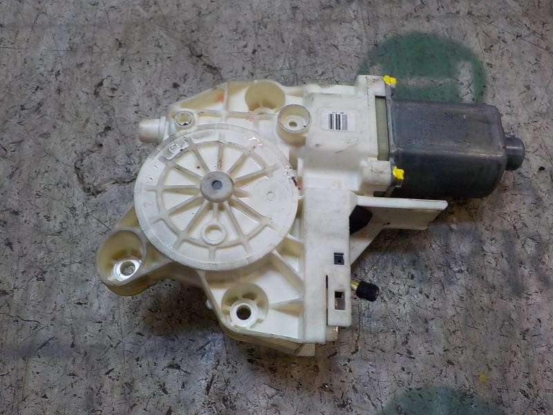 Recambio de motor elevalunas delantero derecho para ford focus lim. (cb4) trend referencia OEM IAM   