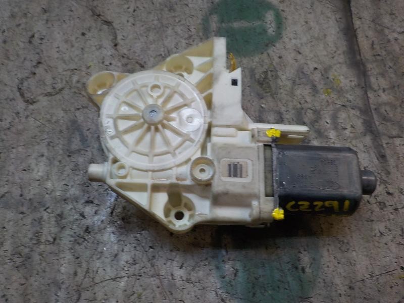 Recambio de motor elevalunas delantero izquierdo para ford focus lim. (cb4) trend referencia OEM IAM   