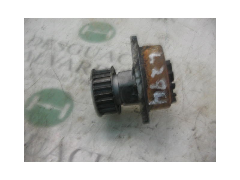 Recambio de bomba agua para opel tigra 1.6 16v referencia OEM IAM   