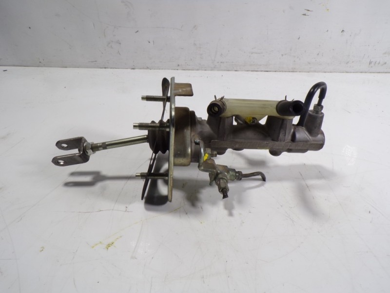 Recambio de bomba freno para toyota prius (nhw20) 1.5 cat referencia OEM IAM 4720047020  