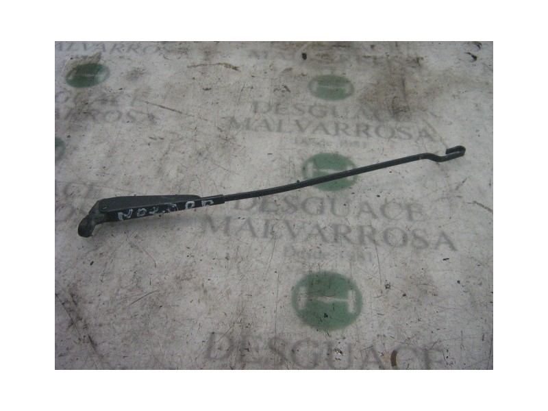 Recambio de brazo limpia delantero derecho para opel corsa b swing referencia OEM IAM   