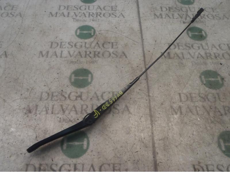 Recambio de brazo limpia delantero derecho para ford focus turnier (cb4) trend referencia OEM IAM   