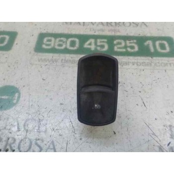 MANDO ELEVALUNAS DELANTERO DERECHO 