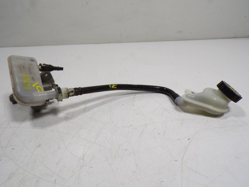 Recambio de bomba freno para ford transit courier 1.5 tdci cat referencia OEM IAM 1751664 0204054029 